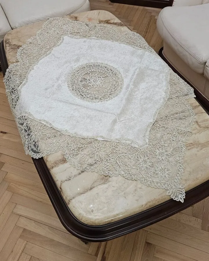 Серветка 90 × 90 см